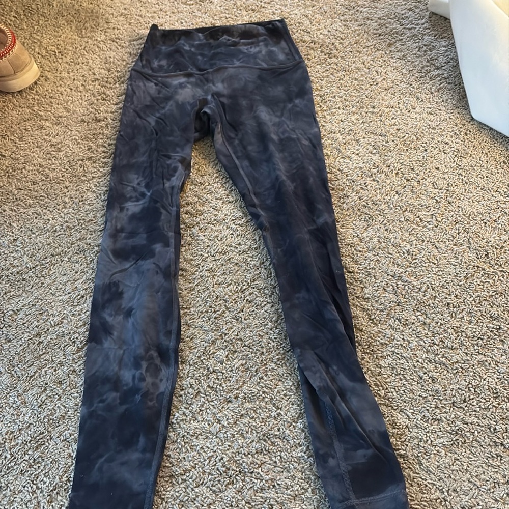 Lululemon diamond print tie dye leggings